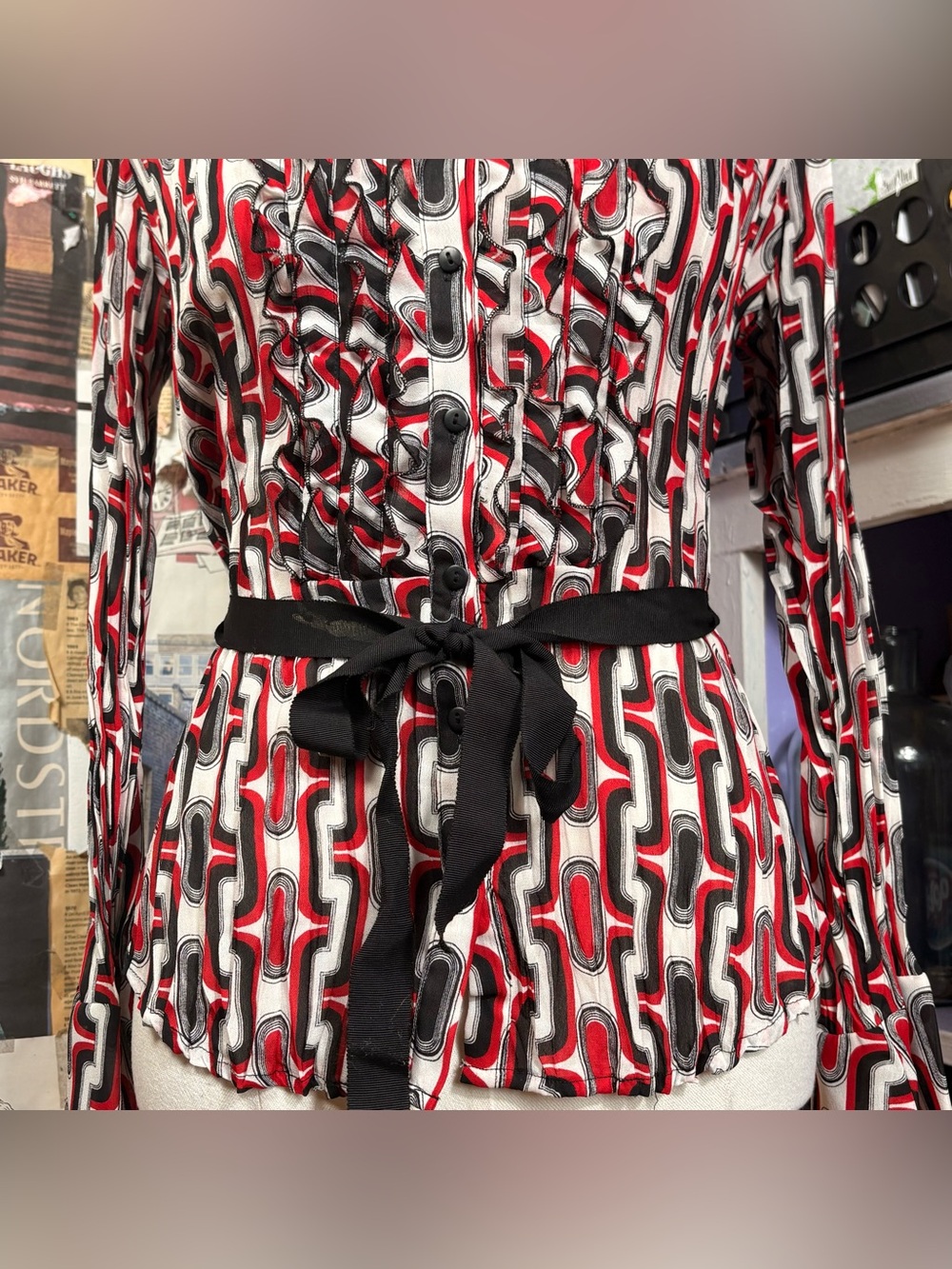 Worthington Retro Abstract Ruffle Blouse - Picture 4 of 8